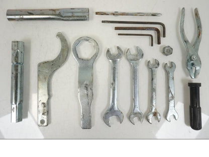 Baksidan på Verktyg från en Yamaha YZF 1000 R1 -2007 motorcykel.