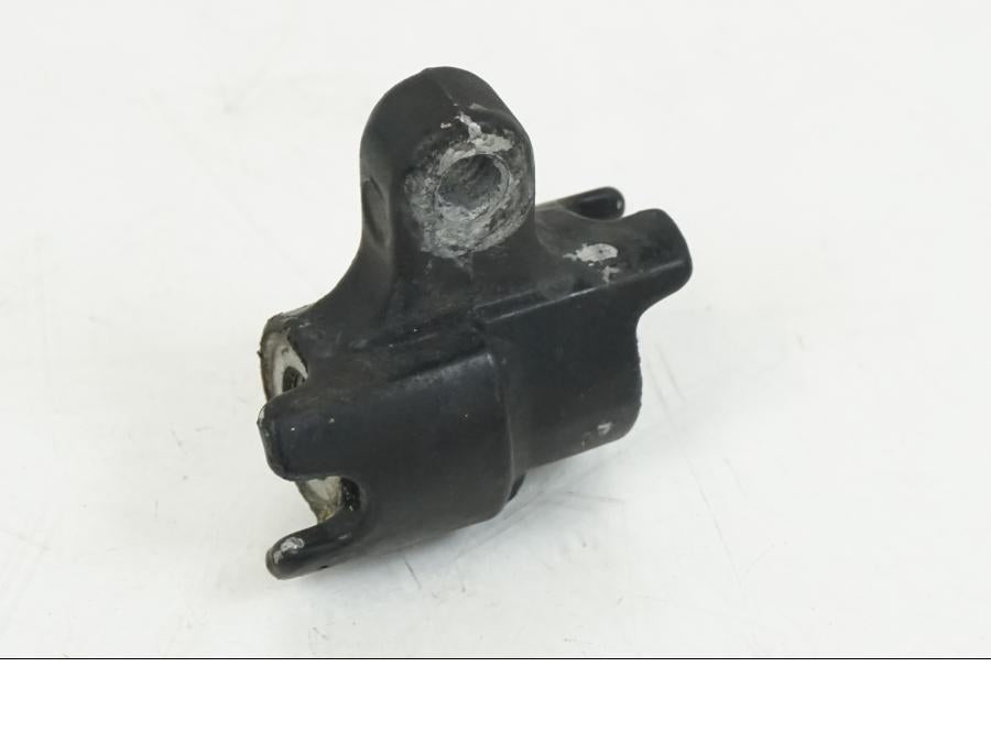 Baksidan på Bromsfördelare från en Suzuki GS 1000 -1978 motorcykel.