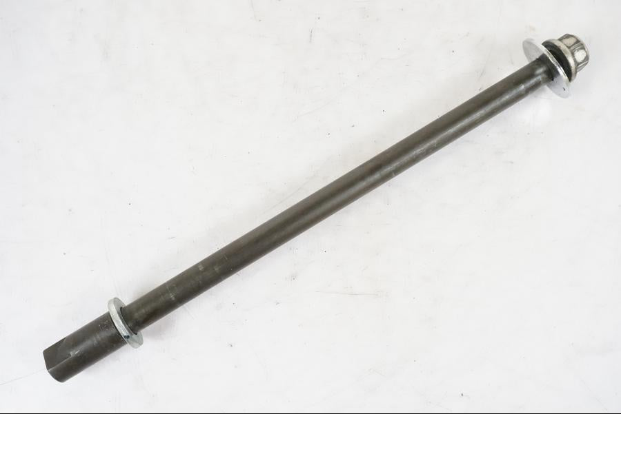 Framsidan på Axel från en Yamaha XVS 1100 -2004 motorcykel.