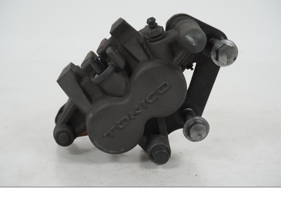 Framsidan på Bromsok från en Kawasaki Z 750 -2006 motorcykel.