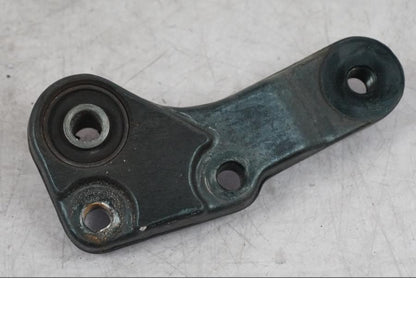 Framsidan på Motorfäste från en Suzuki GSF 1250 -2010 motorcykel.