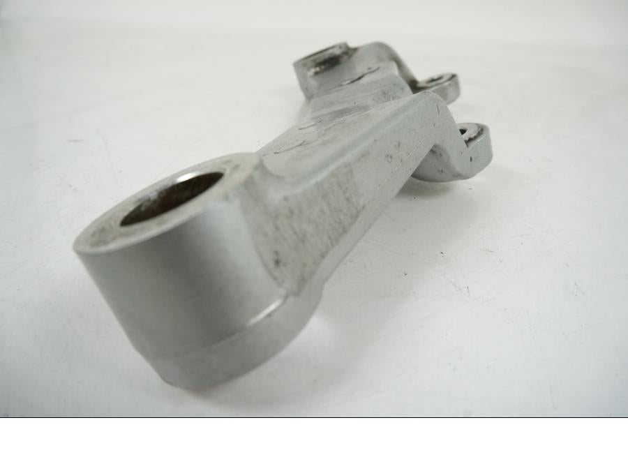 Höger sida på Bromsoksfäste från en Yamaha XVZ 1300 -1997 motorcykel.