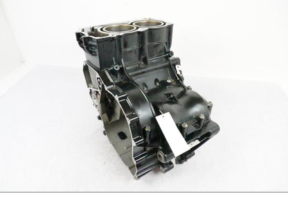 Snett uppifrån på Motorblock från en BMW F 800 GS -2009 motorcykel.