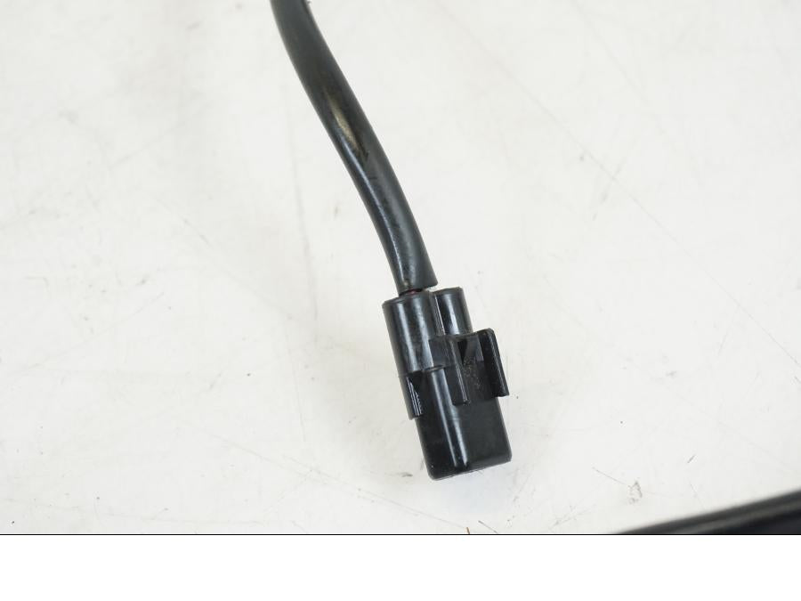 Höger sida på Generator från en Triumph Speed Triple -2021 motorcykel.