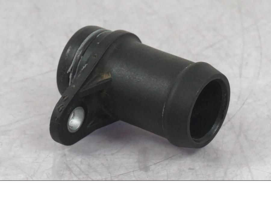 Framsidan på Vattenrör från en BMW R 1200 GS -2018 motorcykel.