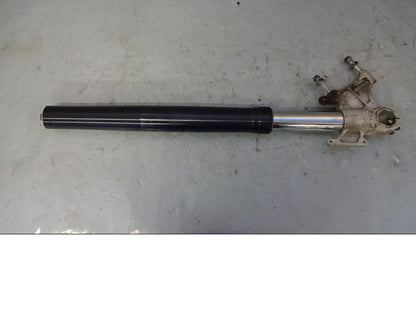 Baksidan på Gaffelben från en KTM 990 Super Duke -2009 motorcykel.