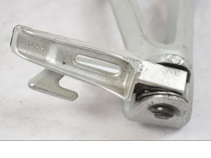 Extrabild1 på Fotpinne från en Suzuki GSX-R 750 -2006 motorcykel.