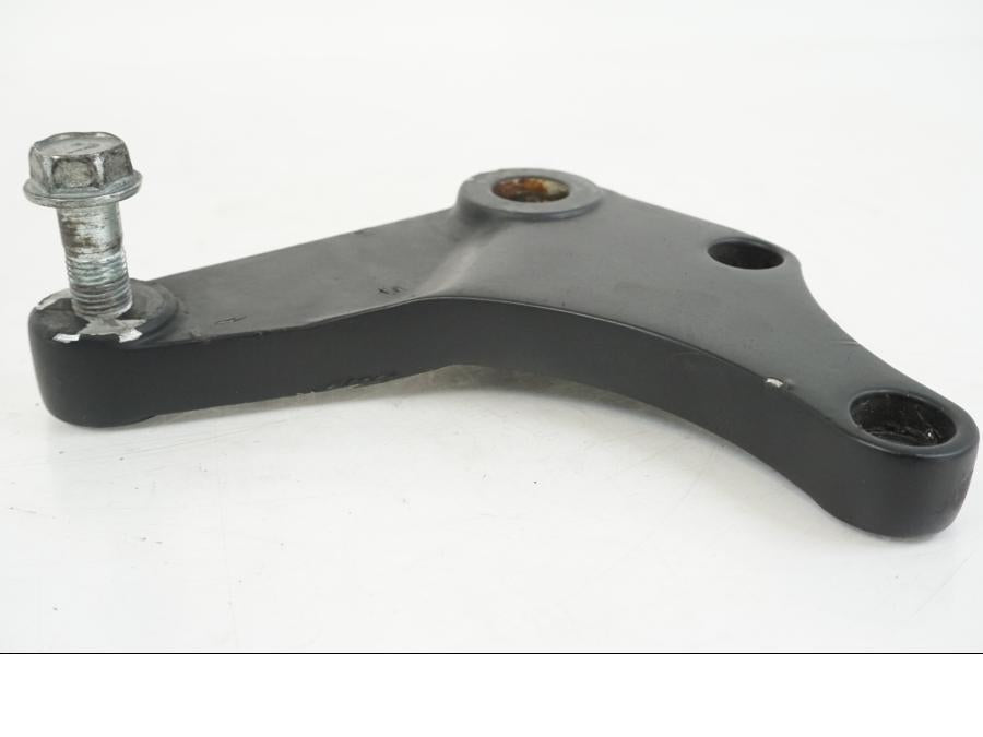 Snett uppifrån på Bromsoksfäste från en Kawasaki VN 1500 -1996 motorcykel.