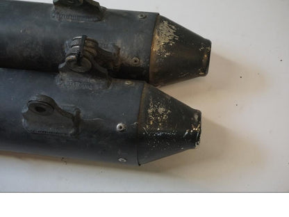 Vänster sida på Ljuddämpare från en KTM 640 Duke -2001 motorcykel.