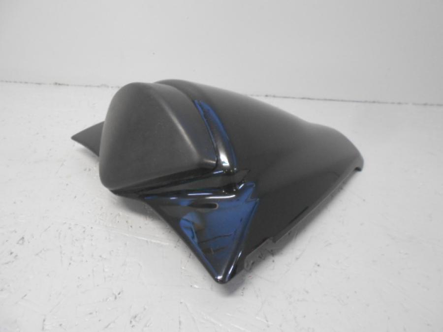 Baksidan på Kuts från en Kawasaki Ninja 250 -2012 motorcykel.