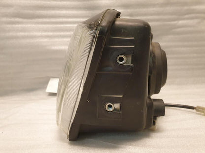 Baksidan på Strålkastare från en Kawasaki GPZ 500 -1991 motorcykel.