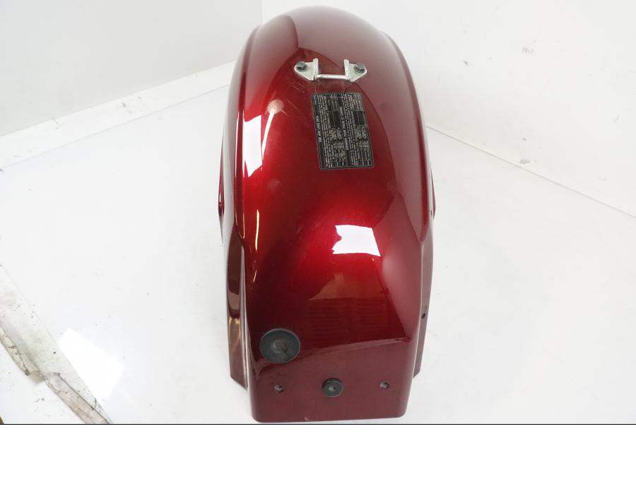 Snett uppifrån på <p>Bakskärm till Kawasaki VN 1700 Classic Tourer.</p>

<p>Mindre skavanker finns se bilder.</p> motorcykel.