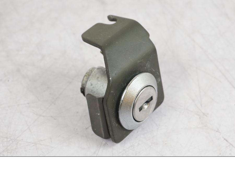 Snett uppifrån på Låssats från en Suzuki GSX 1300 RX -1999 motorcykel.