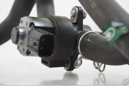 Höger sida på Second Air från en Honda CB 650 F Hornet -2017 motorcykel.