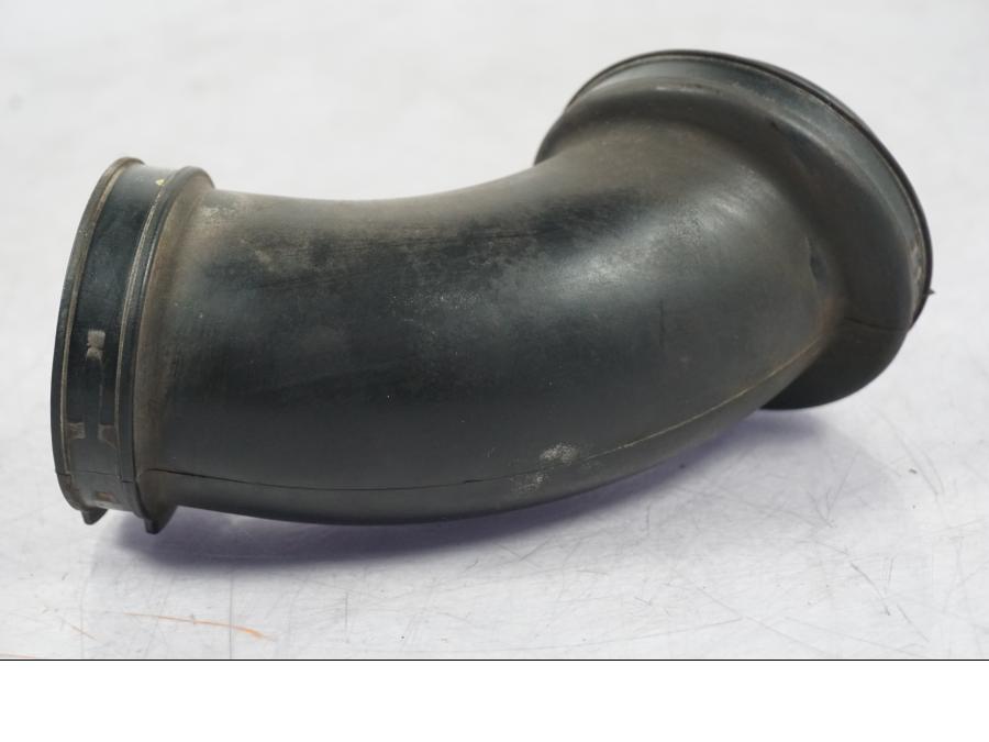 Extrabild3 på Luftrör från en BMW R 1200 GS -2005 motorcykel.