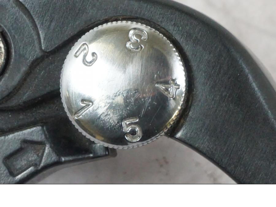 Höger sida på Bromsgrepp från en Buell 1125 R -2008 motorcykel.