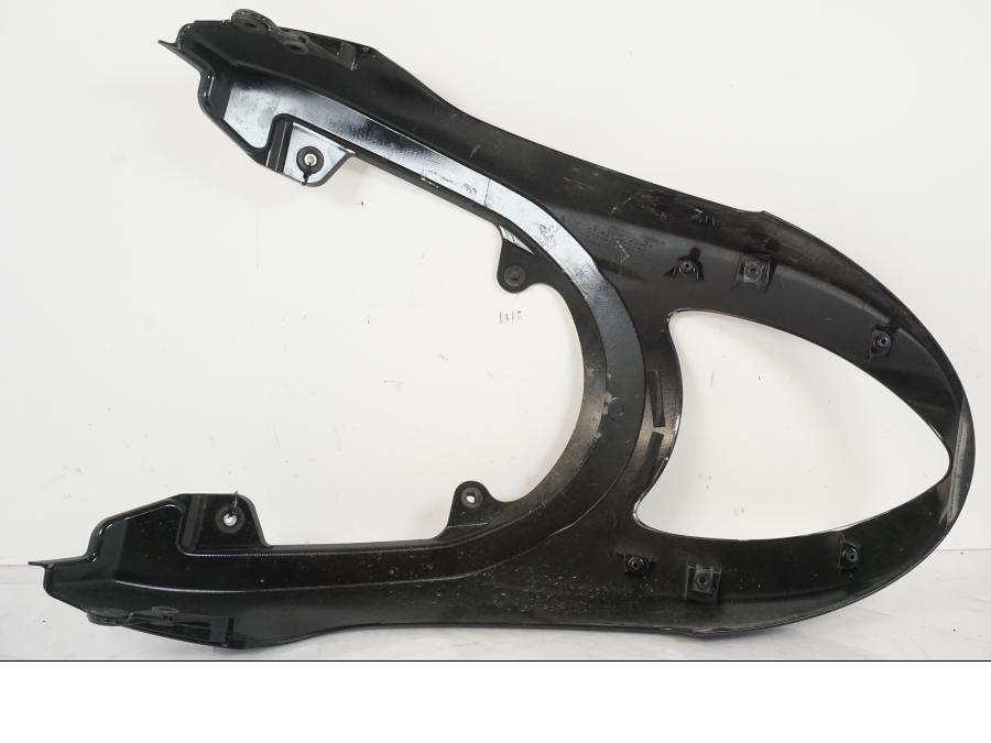 Extrabild4 på Bakvinge från en Suzuki VZR 1800 -2009 motorcykel.