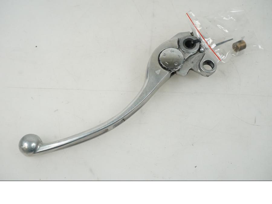 Framsidan på Kopplingsgrepp från en Honda CBR 1000 -2005 motorcykel.