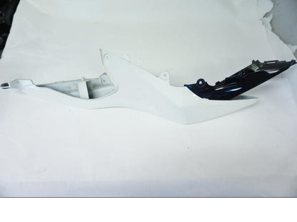 Baksidan på Bakvinge från en Suzuki GSX-R 1000 -2009 motorcykel.