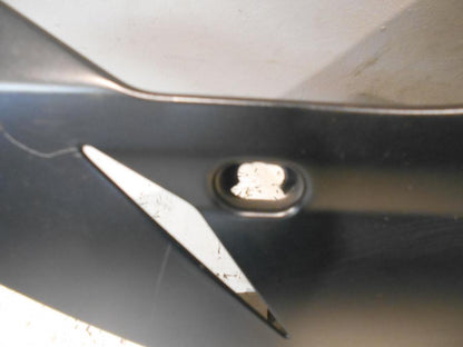 Vänster sida på Magkåpa från en Ducati 848 -2013 motorcykel.