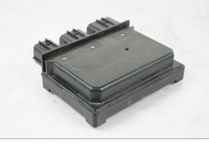 Vänster sida på Reläbox från en Kawasaki ZX-6R -2011 motorcykel.