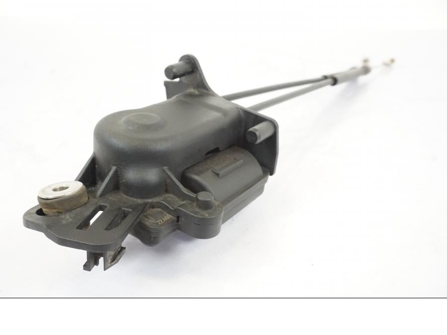 Baksidan på Avgasspjällmotor från en BMW R 1250 GS -2019 motorcykel.