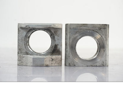 Framsidan på Styrplatta från en Suzuki GSX 1300 RX -1999 motorcykel.