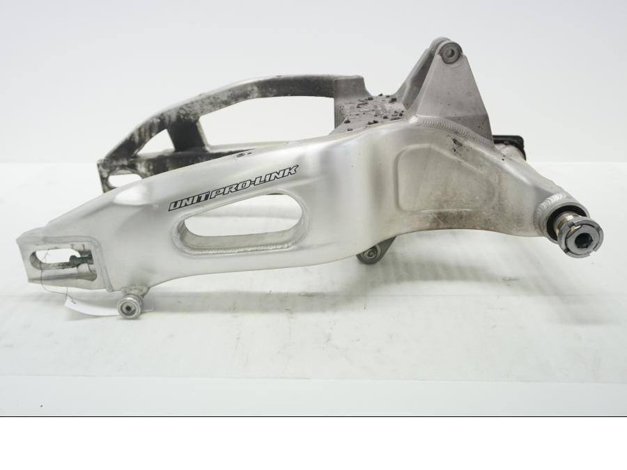 Baksidan på Sving från en Honda CBR 1000 RR -2004 motorcykel.