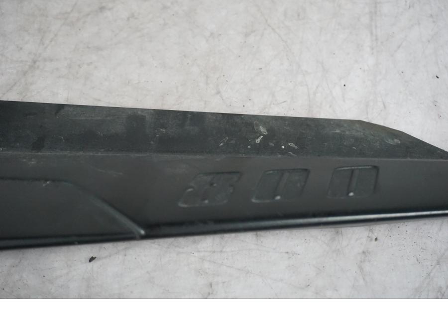 Baksidan på Sidopanel från en Triumph Tiger Explorer -2016 motorcykel.