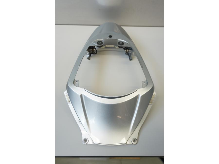 Vänster sida på Bakvinge från en Suzuki GSX-R 1000 -2007 motorcykel.