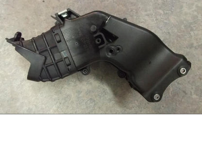 Baksidan på Luftintag från en Yamaha YZF 1000 R1 -2015 motorcykel.