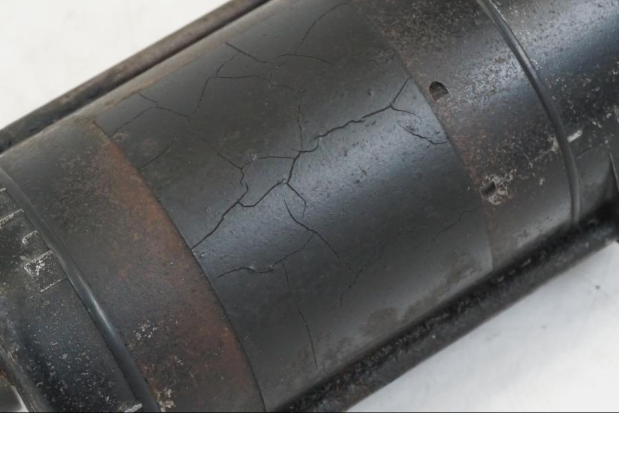 Baksidan på Startmotor från en Kawasaki VN 800 -2000 motorcykel.