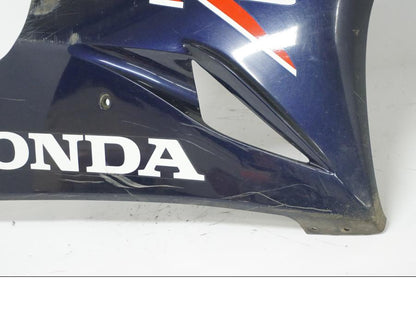 Extrabild1 på Sidkåpa från en Honda CBR 900 RR -2002 motorcykel.