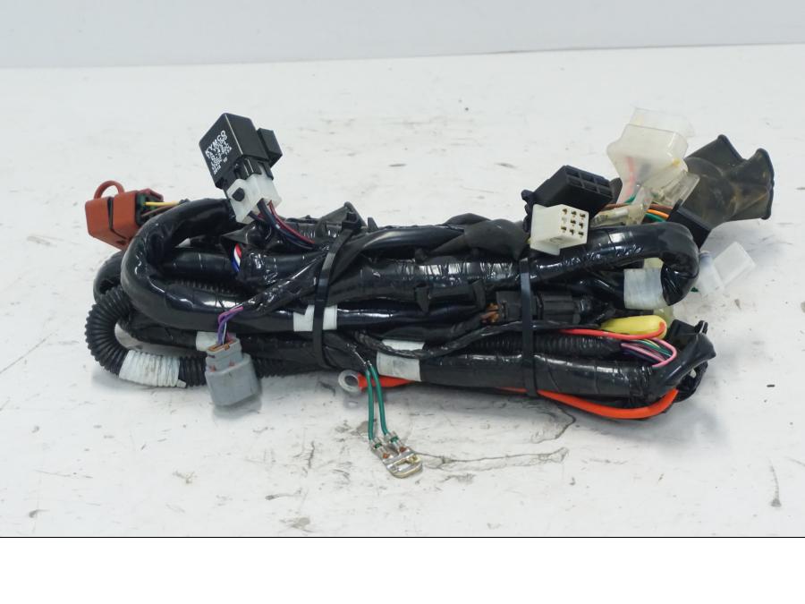 Baksidan på Kabelstam från en Kymco Agility 125 -2019 scooter.