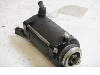 Framsidan på Startmotor från en Kawasaki GPZ 500 -1991 motorcykel.