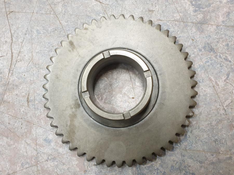 Framsidan på Startkopplingsdrev från en Honda CBR 900 RR -1998 motorcykel.