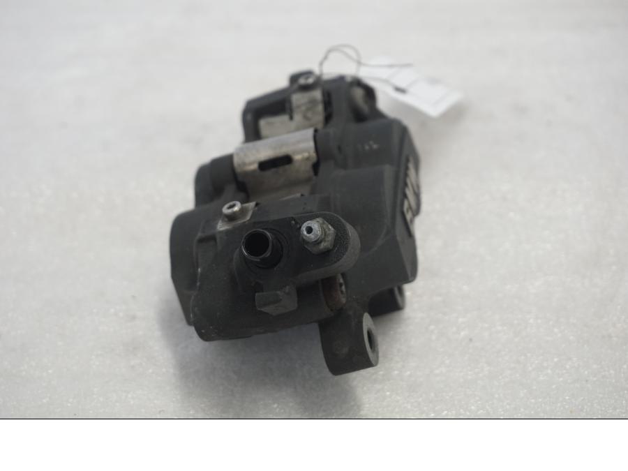 Vänster sida på Bromsok från en BMW K 1300 R -2011 motorcykel.