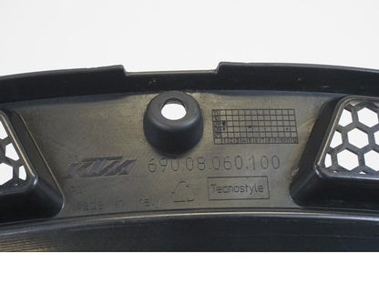 Snett uppifrån på Trekanten från en KTM RC8 -2009 motorcykel.