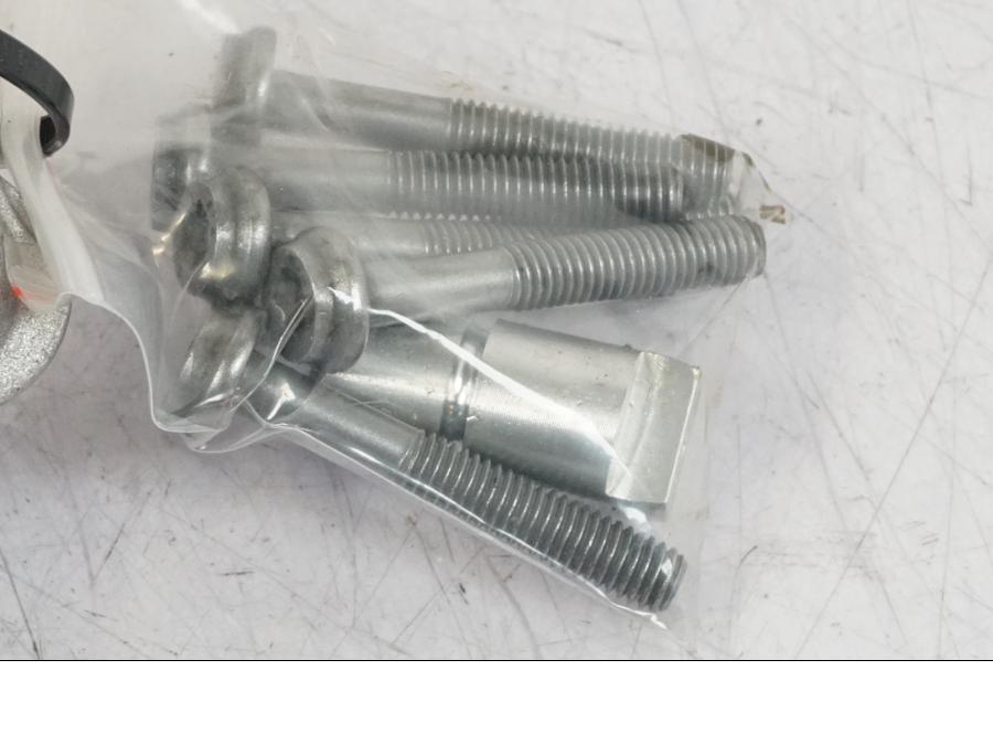 Baksidan på Vattenpump från en BMW R 1250 GS -2023 motorcykel.