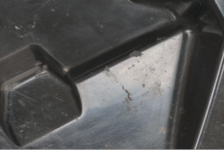 Baksidan på Innerpanel från en Suzuki GSX-R 1000 -2007 motorcykel.