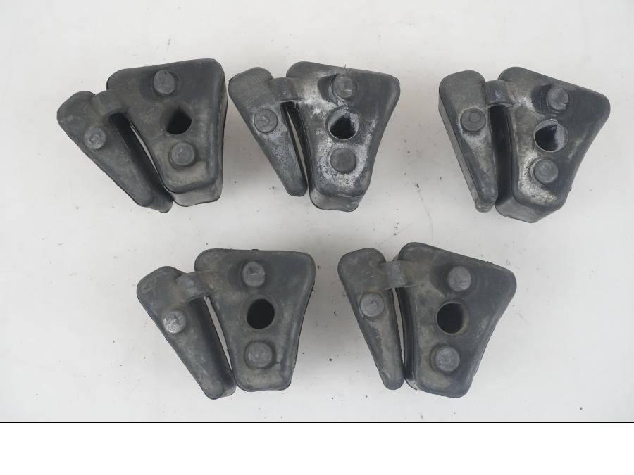 Framsidan på Ryckutjämnare från en Honda CBR 900 RR -1997 motorcykel.