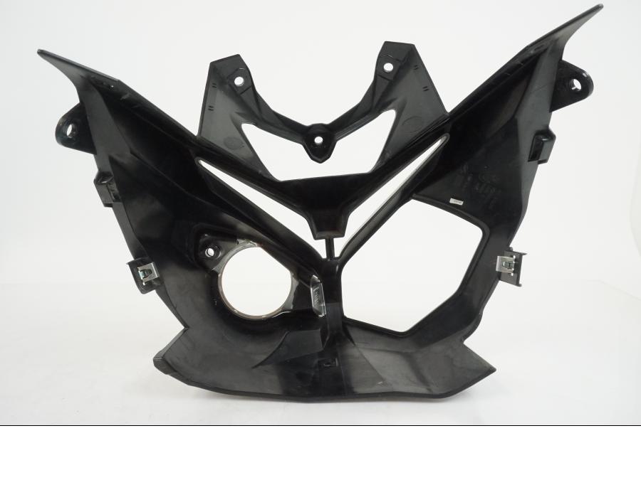 Snett uppifrån på Strålkastarkåpa från en BMW S 1000 R -2019 motorcykel.