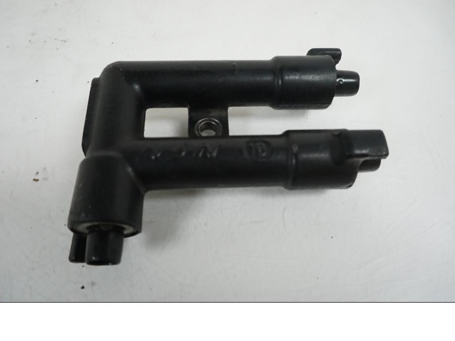 Framsidan på Bromsfördelare från en Suzuki GSX-R 1100 -1986 motorcykel.