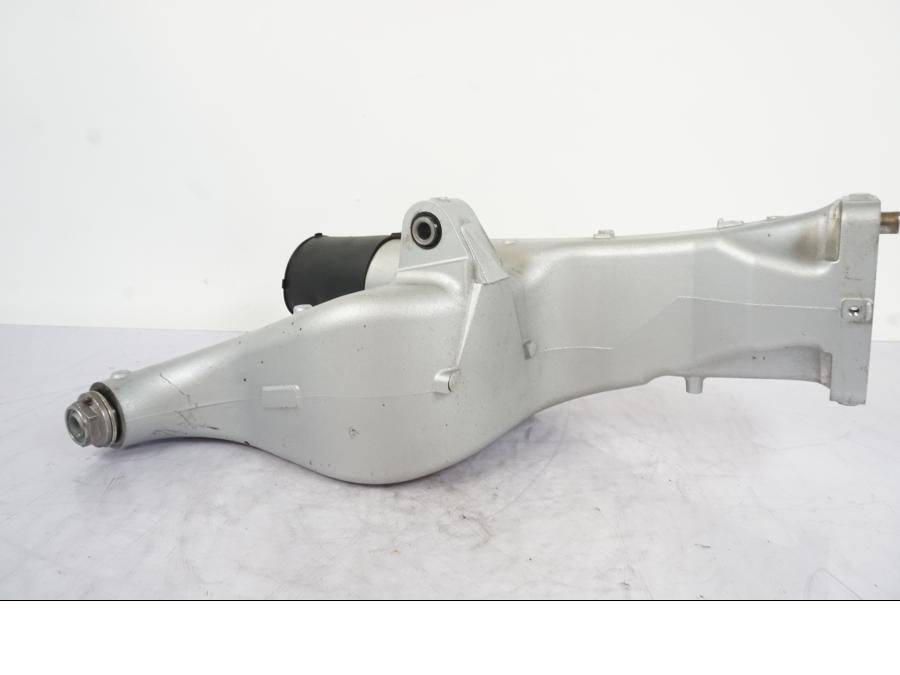 Framsidan på Sving från en Honda VFR 1200 -2010 motorcykel.