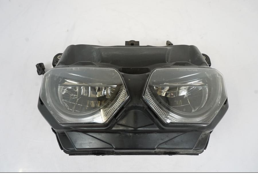 Framsidan på Strålkastare från en Honda CRF 1000 Africa Twin -2016 motorcykel.