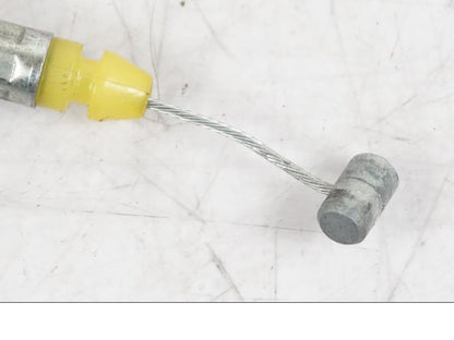 Vänster sida på Sadellåsmekanism från en Suzuki GSF 1250 -2010 motorcykel.