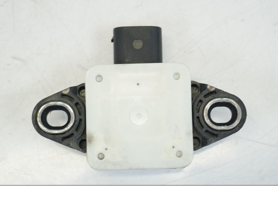 Extrabild1 på Tilt Sensor från en Ducati Streetfighter V4 -2020 motorcykel.