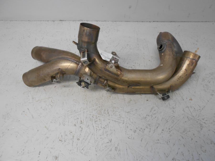 Framsidan på Mellanrör från en Ducati 848 EVO -2011 motorcykel.