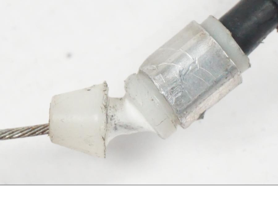 Extrabild4 på Sadellåsmekanism från en Yamaha YZF 1000 R1 -2007 motorcykel.