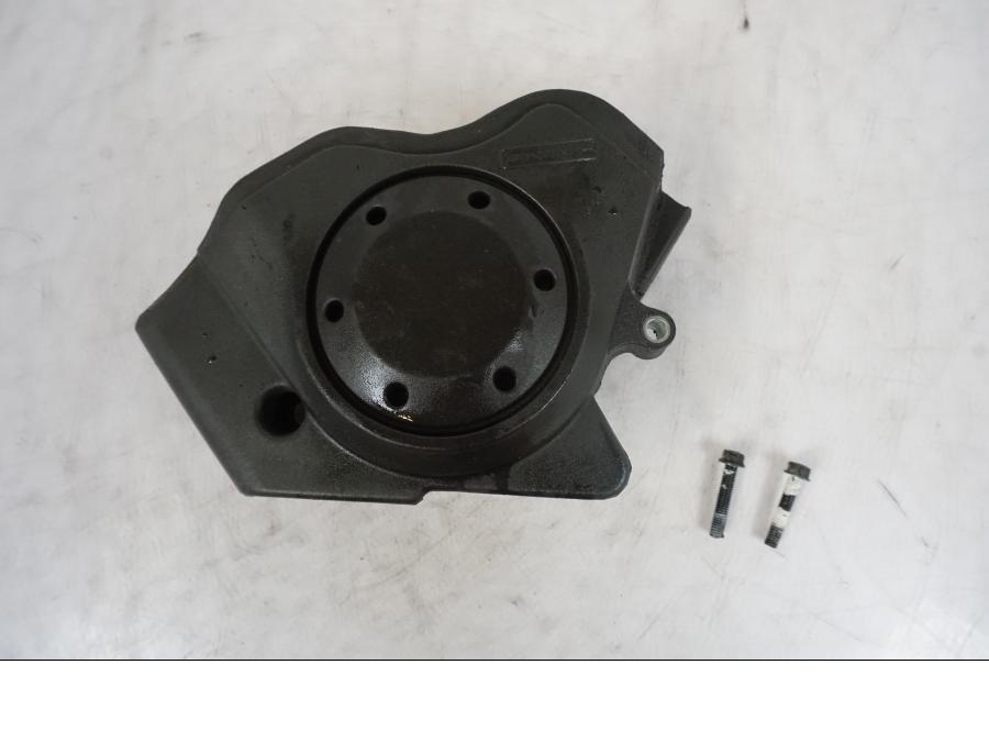 Framsidan på Kedjeskydd från en Kawasaki Versys 650 -2014 motorcykel.